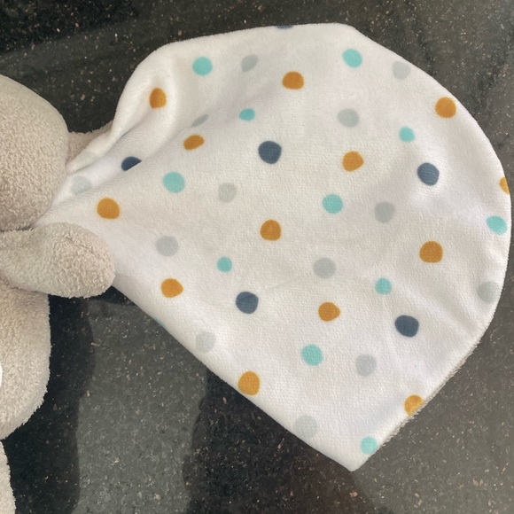 Kids Preferred Snug Hugs Elephant Security Plush 6” Gray - Picture 3 of 8